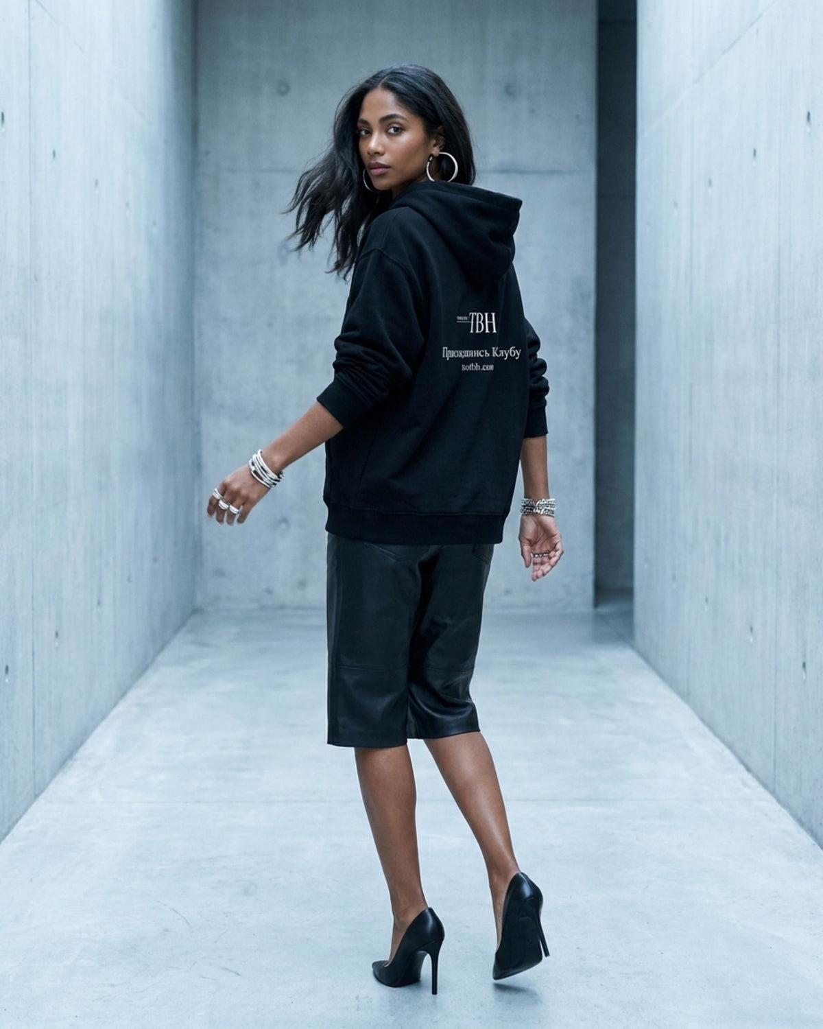 LOVE HURTS HOODIE