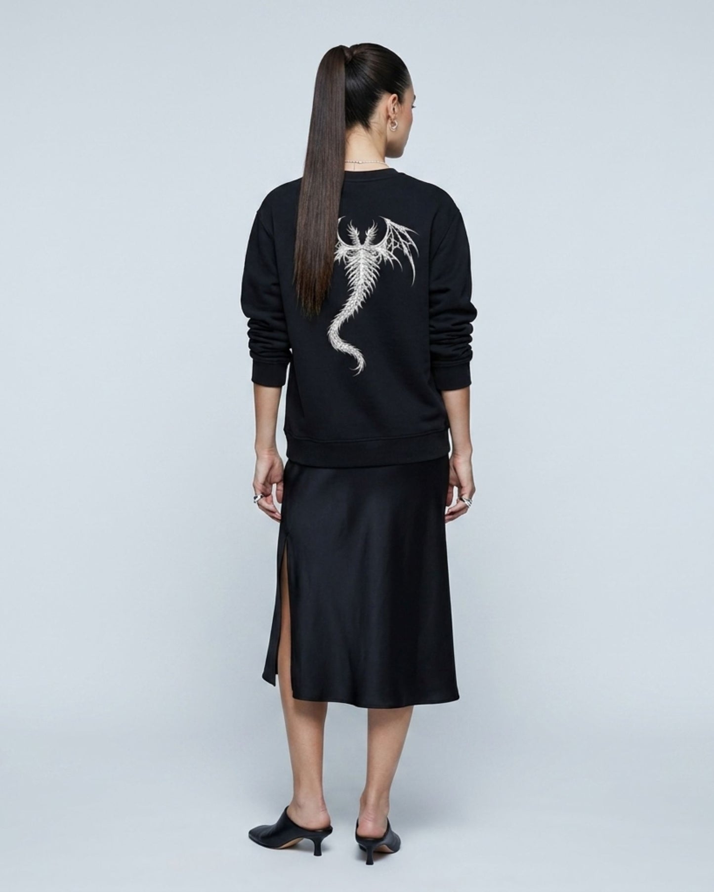 DRAGON BONE SWEAT